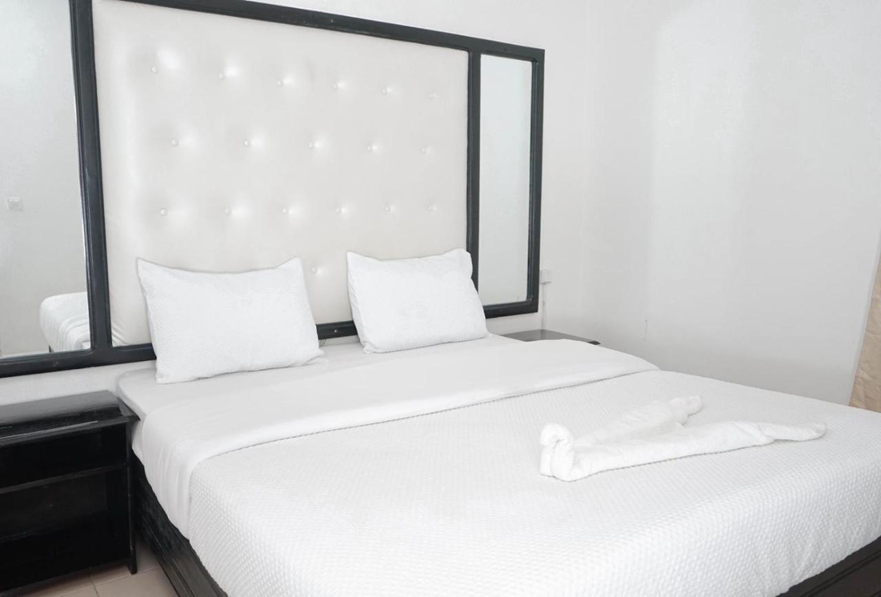 Les Residences De La Providence - Appart Hotel Yaoundé Dış mekan fotoğraf
