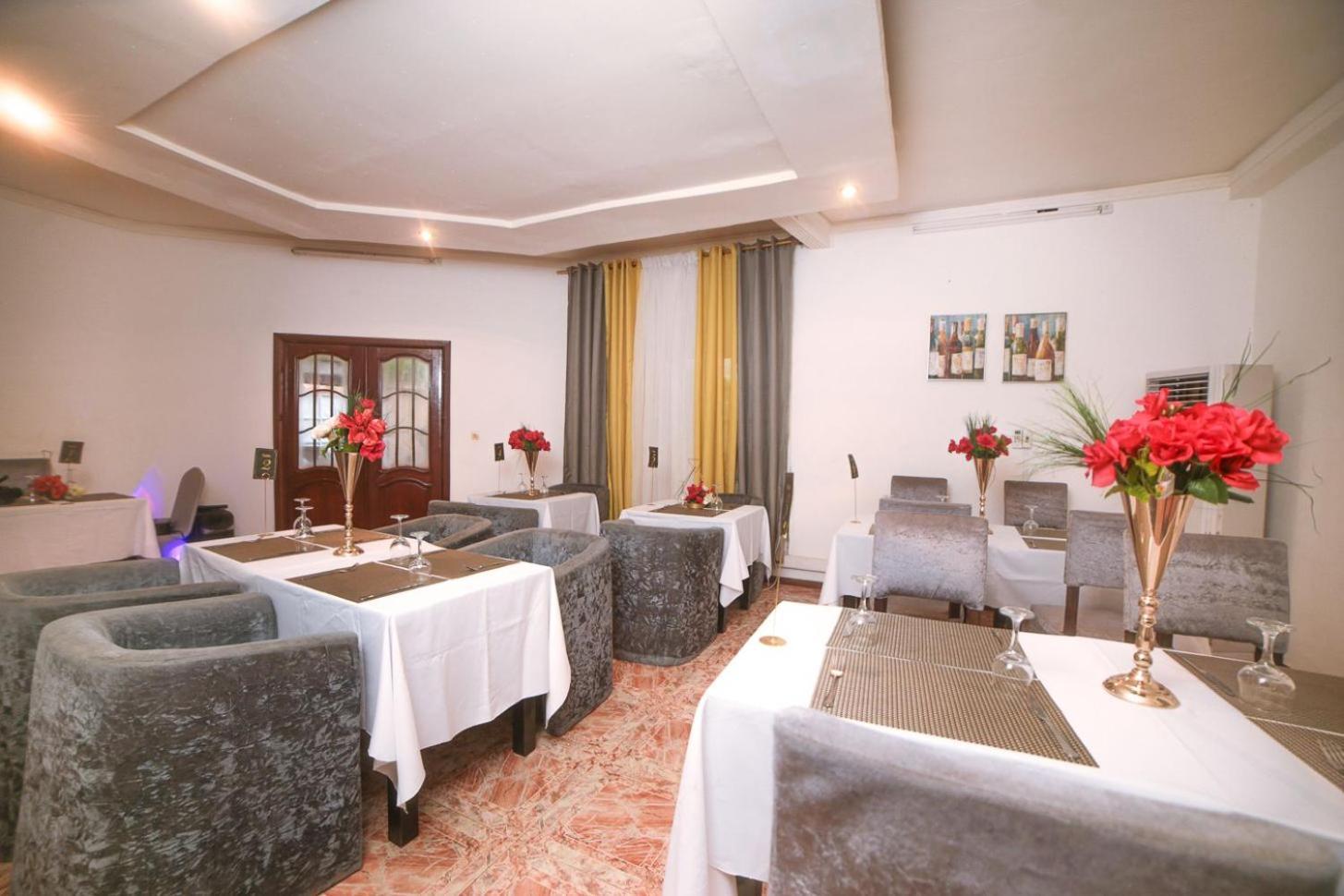 Les Residences De La Providence - Appart Hotel Yaoundé Dış mekan fotoğraf